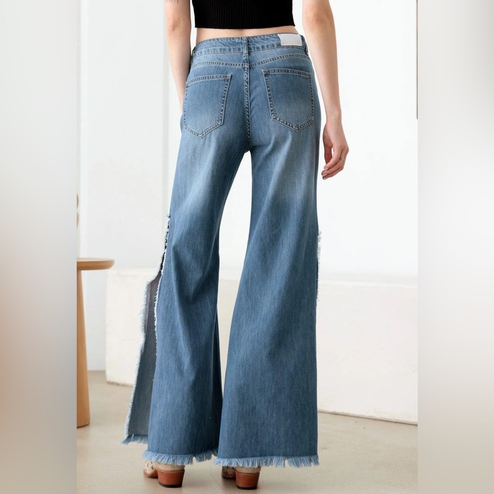 Distressed Blue Wide Leg Side Slit Women's Denim Jeans - Picture 3 of 6